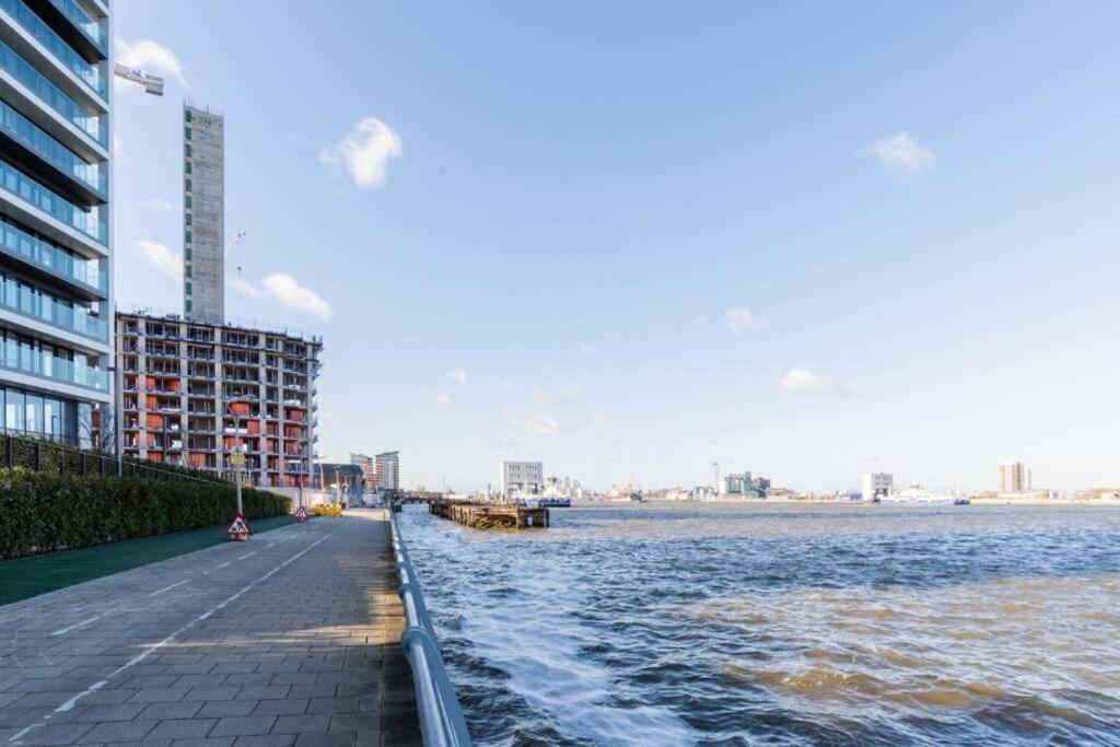 Appartamento Luxury River Side Penthouse Londra
